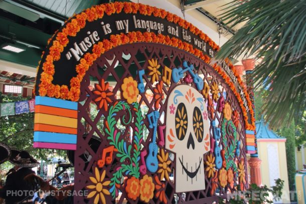, Disneyland Resort Update – Star Wars, Halloween, and Talking Mickey