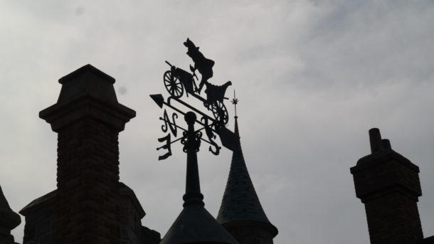 , Disneyland Photo Update: Halloween Crowd Crush &#038; Splash in the Dark