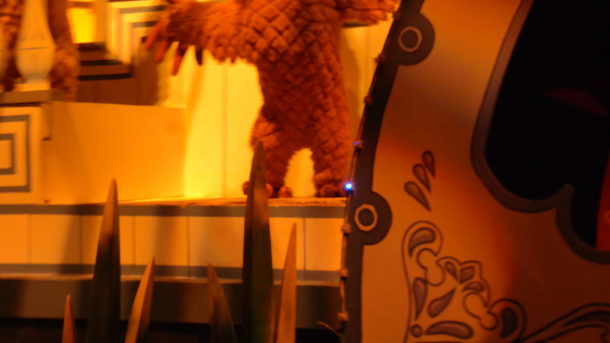 , Disneyland Photo Update: Halloween Crowd Crush & Splash in the Dark