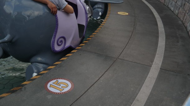 , Disneyland Photo Update: Halloween Crowd Crush & Splash in the Dark
