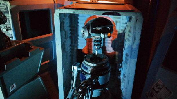 , Disneyland Photo Update: Halloween Crowd Crush & Splash in the Dark