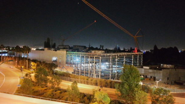 , Disneyland Photo Update: Halloween Crowd Crush & Splash in the Dark