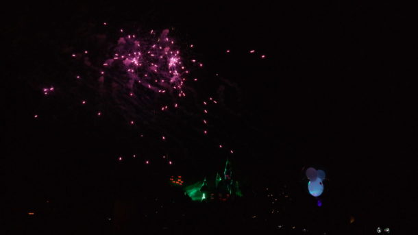 , Disneyland Photo Update: Halloween Crowd Crush & Splash in the Dark