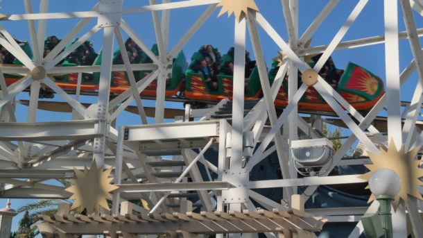 , Disneyland Resort Update: New Hotel & Parking Structure Announced