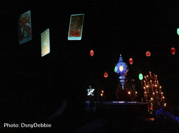 , Disneyland Photo Update: Halloween Crowd Crush &#038; Splash in the Dark