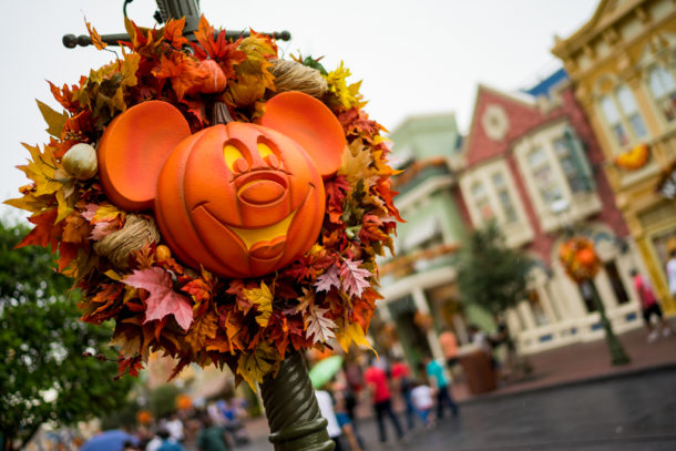 , Dateline Disney World – Rain Soaked Magic Kingdom News