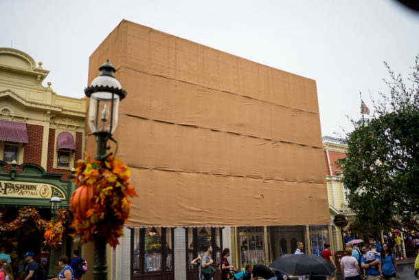 , Dateline Disney World – Rain Soaked Magic Kingdom News
