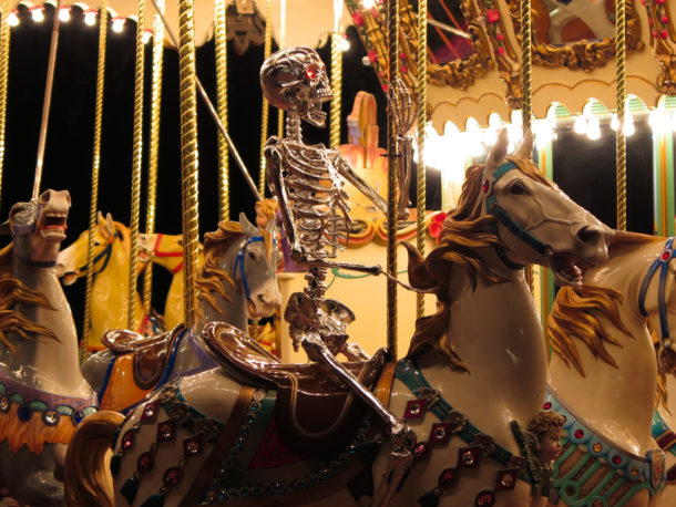 , Fall Events Illuminate the Night at Gilroy Gardens