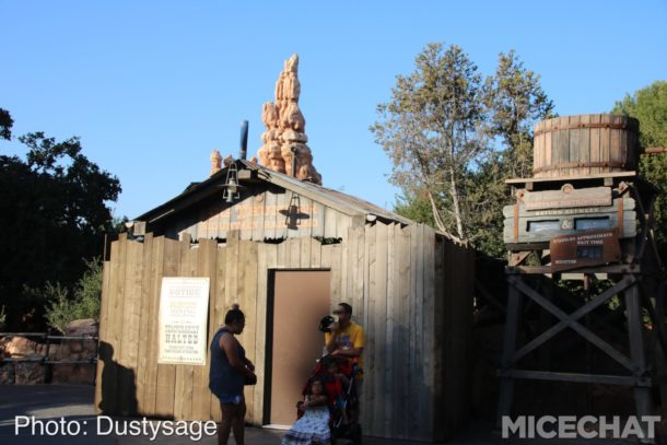 , Disneyland Photo Update – Rainbow Power