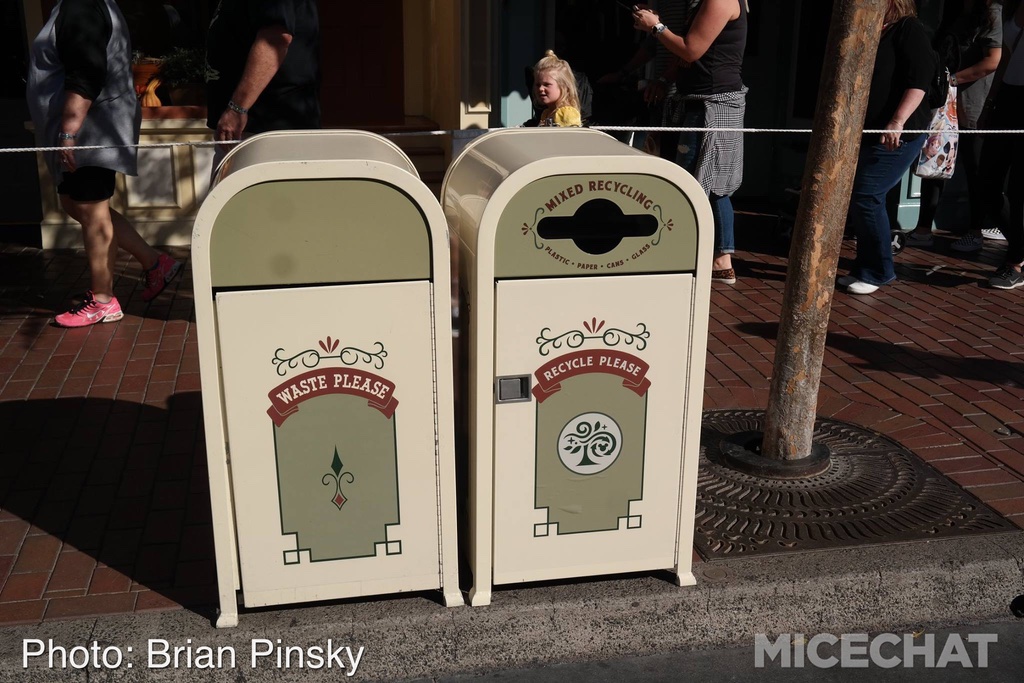 Disneyland, Recycling