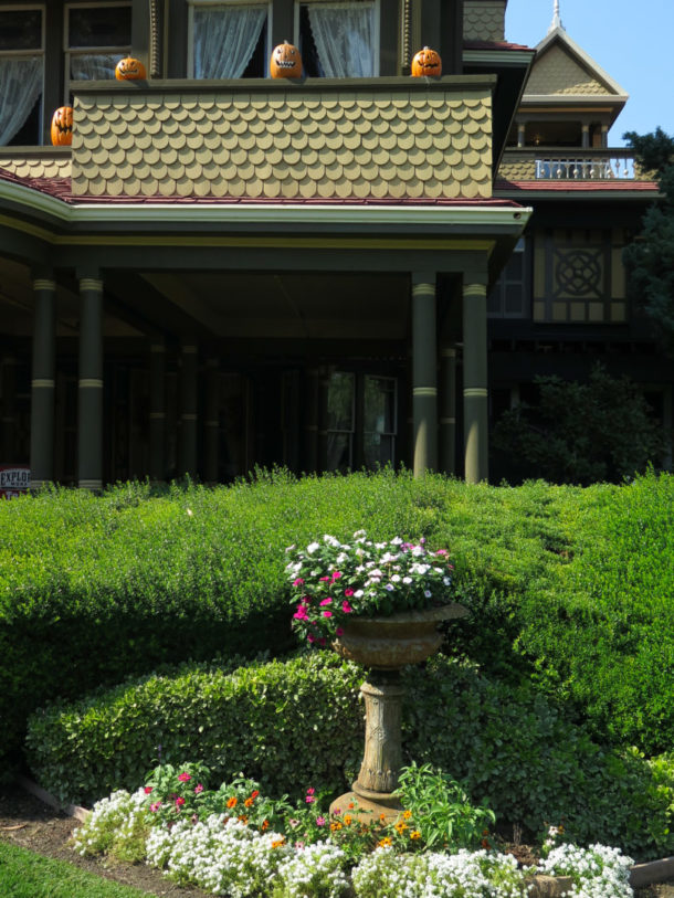 , Lucky 13 at Winchester Mystery House