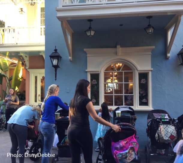 , Disneyland Update &#8211; It&#8217;s a Jingle Jangle Jedi Christmas