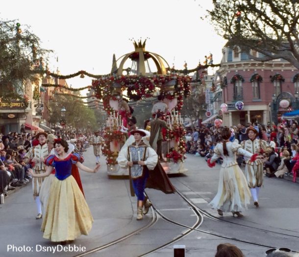 , Disneyland Update: It’s All About The Candy Canes