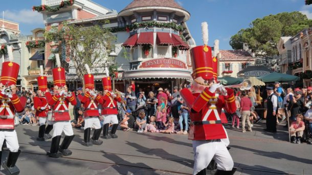 , Holidays Hits and Misses at the Disneyland Resort