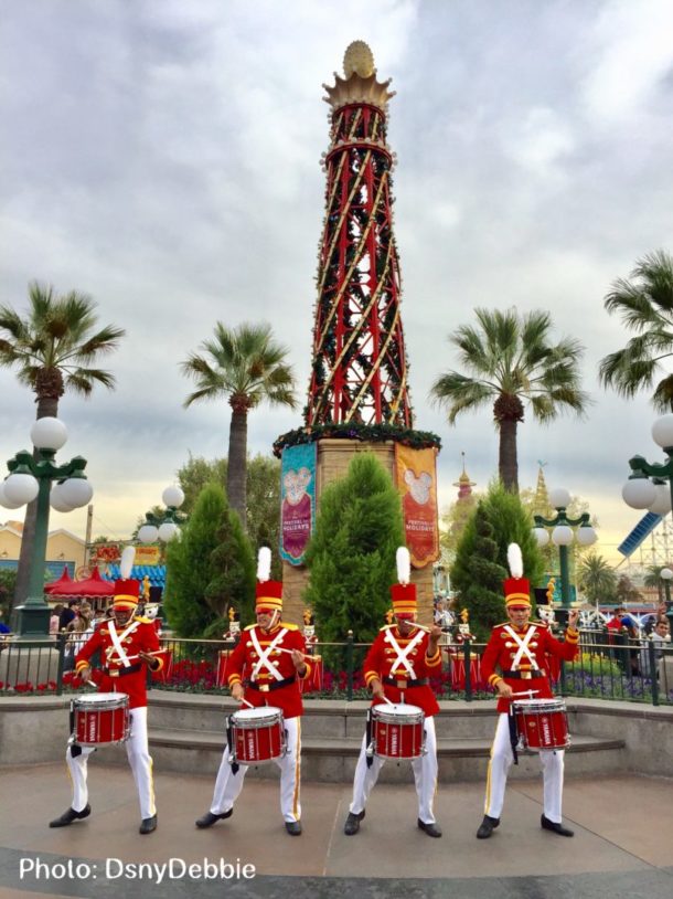 , Disneyland Update – Candlelight Warms The Night
