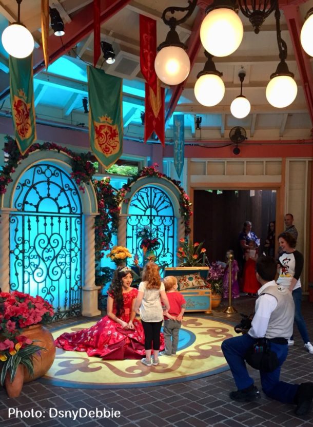 , Disneyland Update – Candlelight Warms The Night