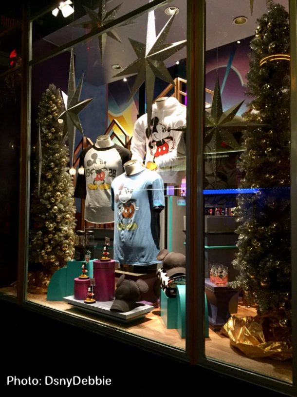 , Disneyland Resort Update – A Legionnaire’s Christmas for Disneyland