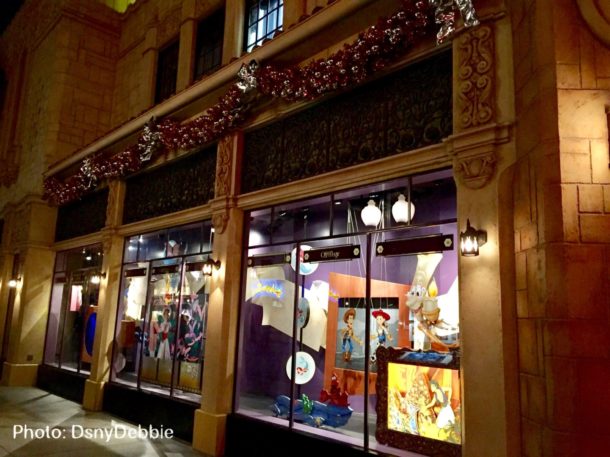 , Disneyland Resort Update – A Legionnaire’s Christmas for Disneyland