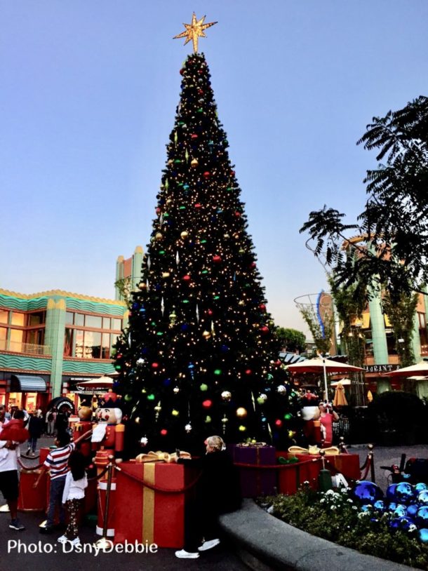 , Disneyland Resort Update – A Legionnaire’s Christmas for Disneyland