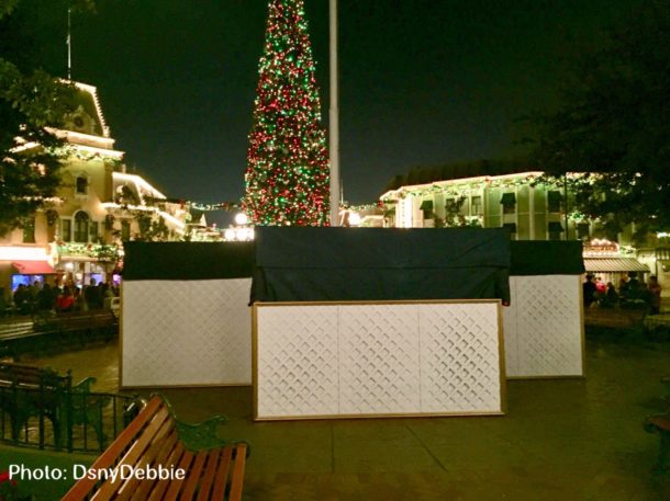 , Disneyland Update: It’s All About The Candy Canes