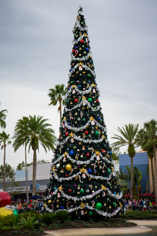 , Dateline Disney World – Holidays in Hollywood Studios