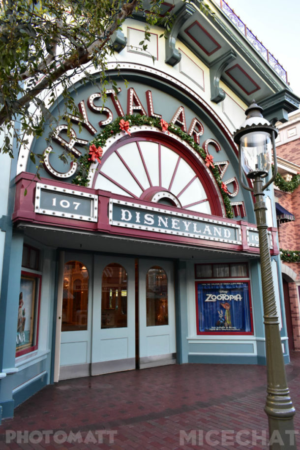 , Disneyland Update – It’s Beginning To Look A Lot Like Christmas!
