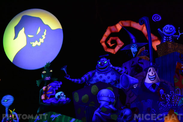 , Disneyland Update – It’s Beginning To Look A Lot Like Christmas!