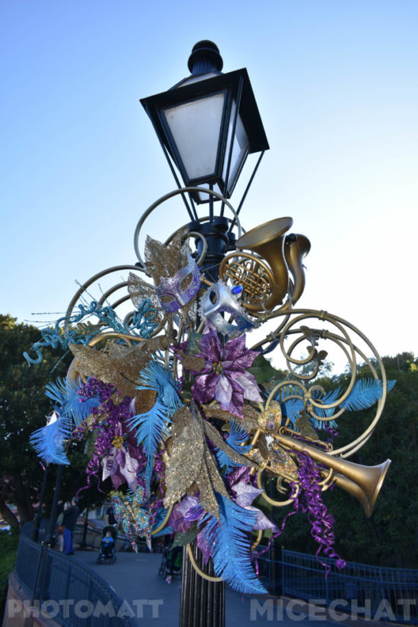 , Disneyland Update &#8211; It&#8217;s Beginning To Look A Lot Like Christmas!