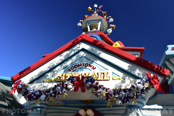 , Disneyland Update &#8211; It&#8217;s Beginning To Look A Lot Like Christmas!