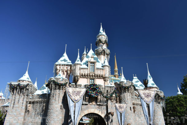 , Disneyland Update – It’s Beginning To Look A Lot Like Christmas!