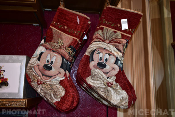 , Disneyland Update &#8211; It&#8217;s Beginning To Look A Lot Like Christmas!