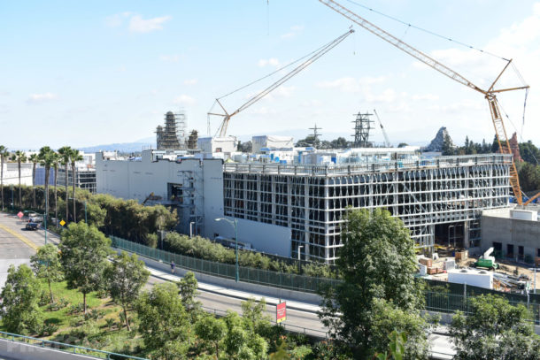 , Disneyland Update – It’s Beginning To Look A Lot Like Christmas!