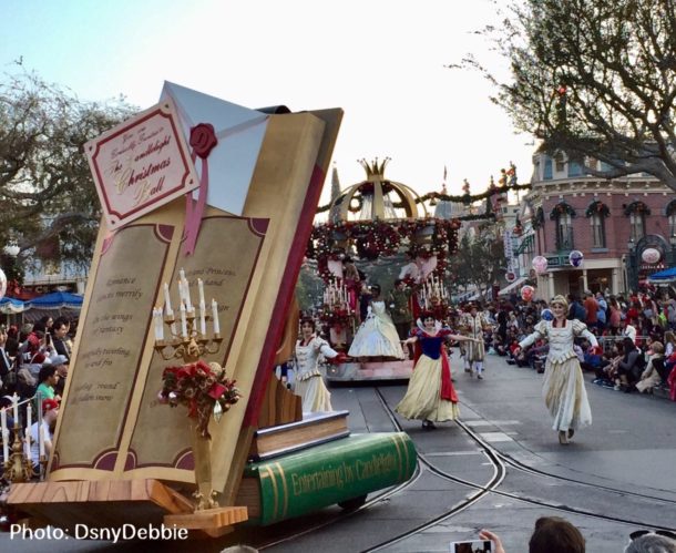 , Disneyland Update: It&#8217;s All About The Candy Canes