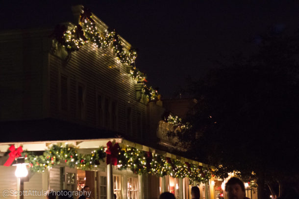 , Disneyland – Ho Ho Holiday Time Photo Update