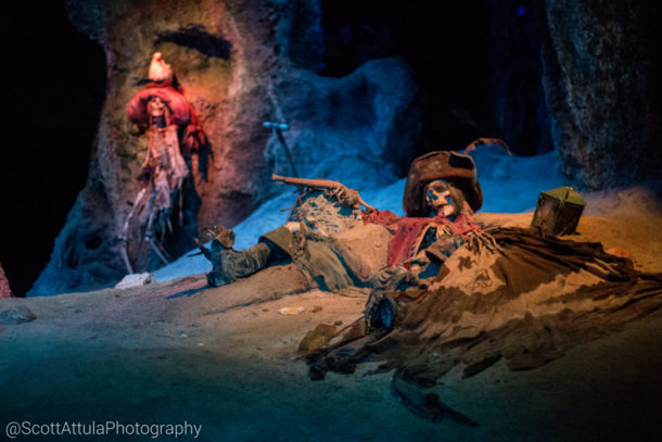, Disneyland – Ho Ho Holiday Time Photo Update