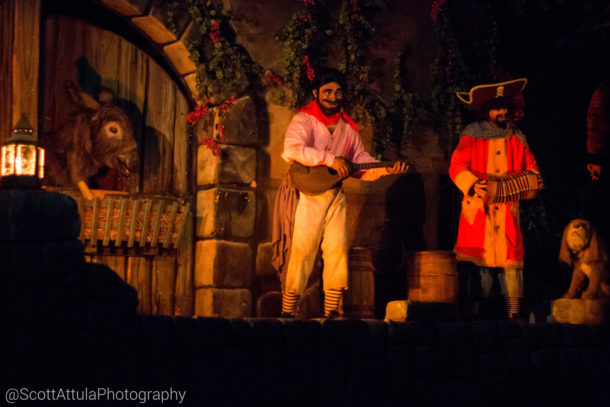 , Disneyland – Ho Ho Holiday Time Photo Update