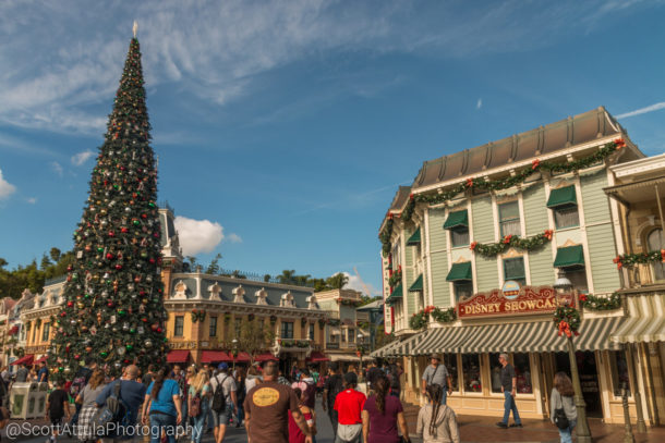 , Disneyland Update – It’s a Jingle Jangle Jedi Christmas