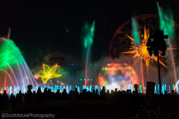 , Disneyland Update – Candlelight Warms The Night
