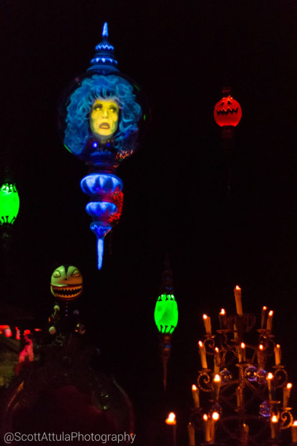 , Disneyland Update: It’s All About The Candy Canes