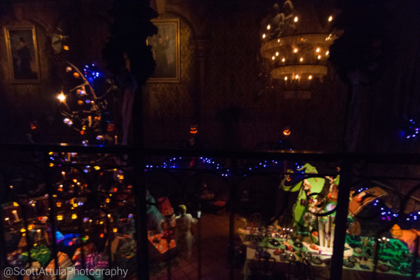 , Disneyland Update: It’s All About The Candy Canes