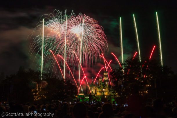 , Disneyland Update: It&#8217;s All About The Candy Canes