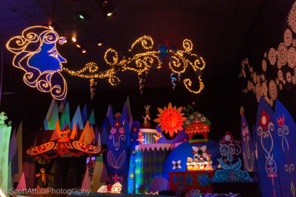 , Disneyland Update: It’s All About The Candy Canes