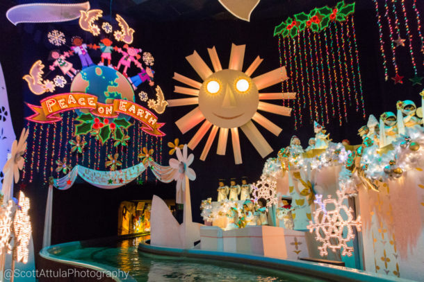 , Disneyland Update: It’s All About The Candy Canes