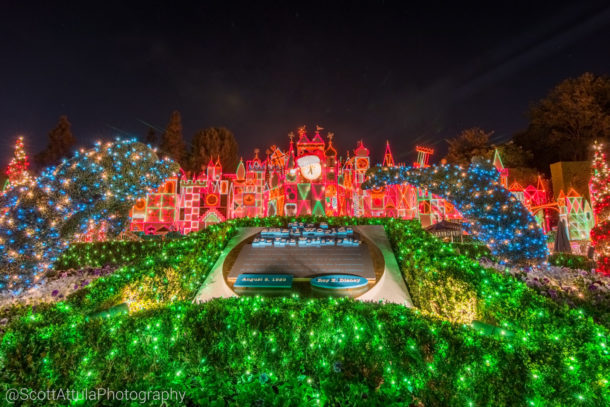 , Disneyland Update: It’s All About The Candy Canes
