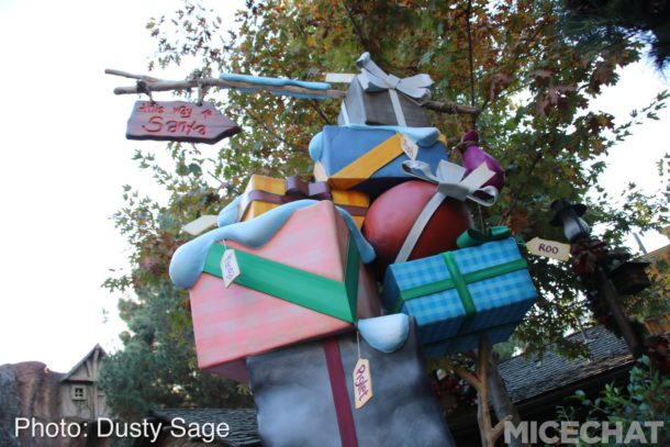 , Disneyland Update &#8211; It&#8217;s a Jingle Jangle Jedi Christmas