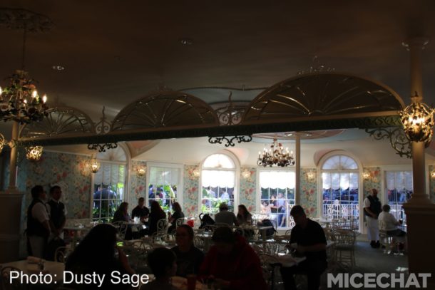 , Disneyland Update – It’s a Jingle Jangle Jedi Christmas