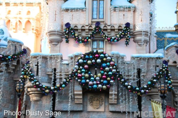 , Disneyland Update – It’s a Jingle Jangle Jedi Christmas