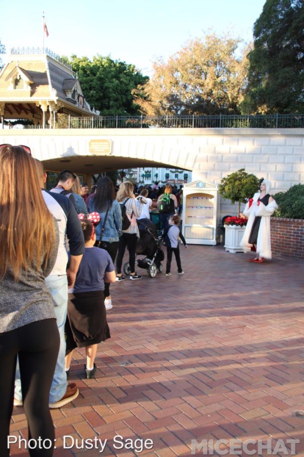 , Disneyland Update – It’s a Jingle Jangle Jedi Christmas