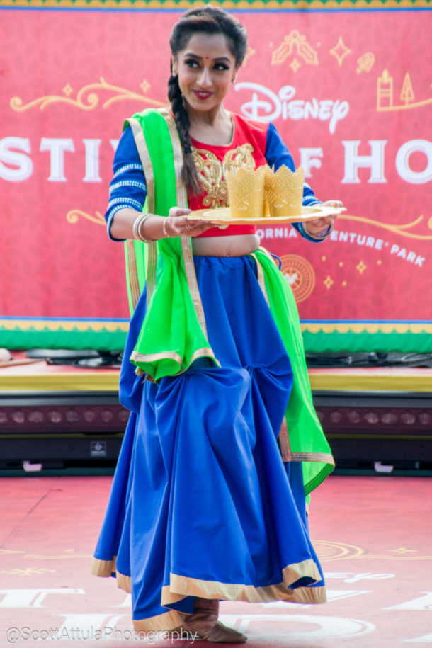 , Disneyland Resort Update – A Legionnaire’s Christmas for Disneyland