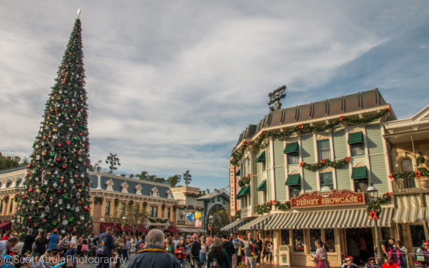 , Disneyland – Ho Ho Holiday Time Photo Update